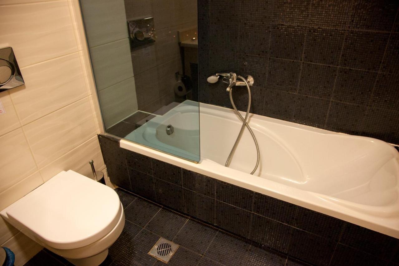 Okeanis Golden Hotel